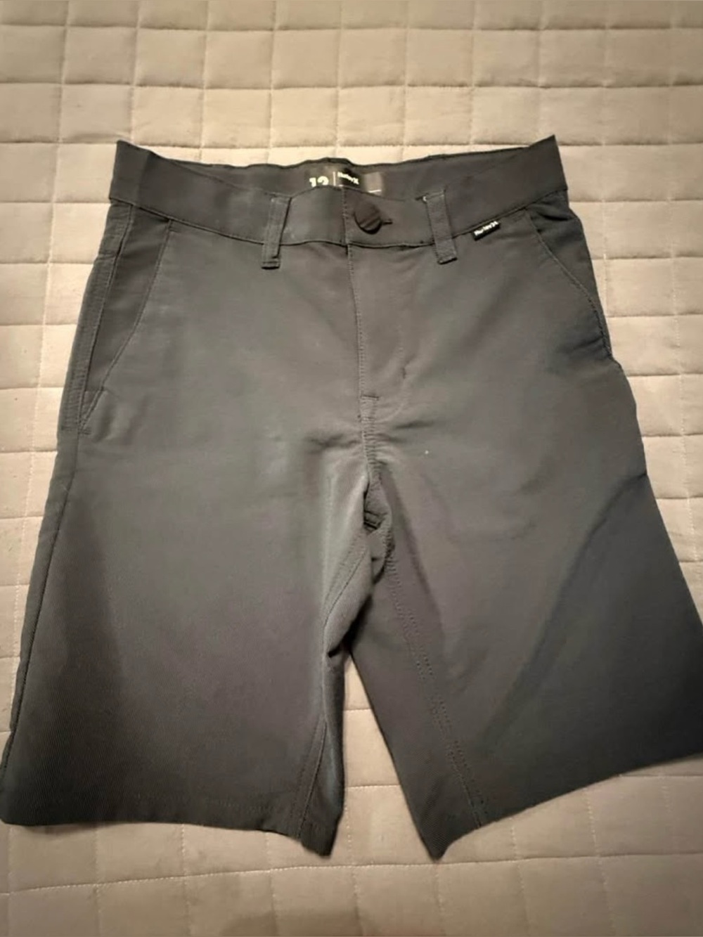Hurley Boys Stretch Flat-Front Shorts Size 12